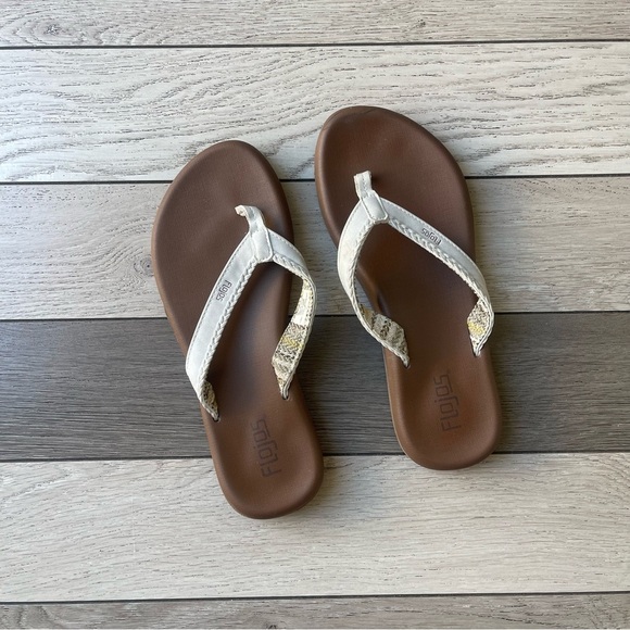 Flojos White and Brown Sandals - Picture 1 of 4